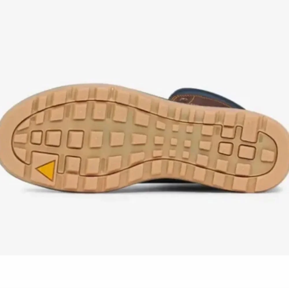 Nike Men’s Brown/Black All-Weather Duck Boot